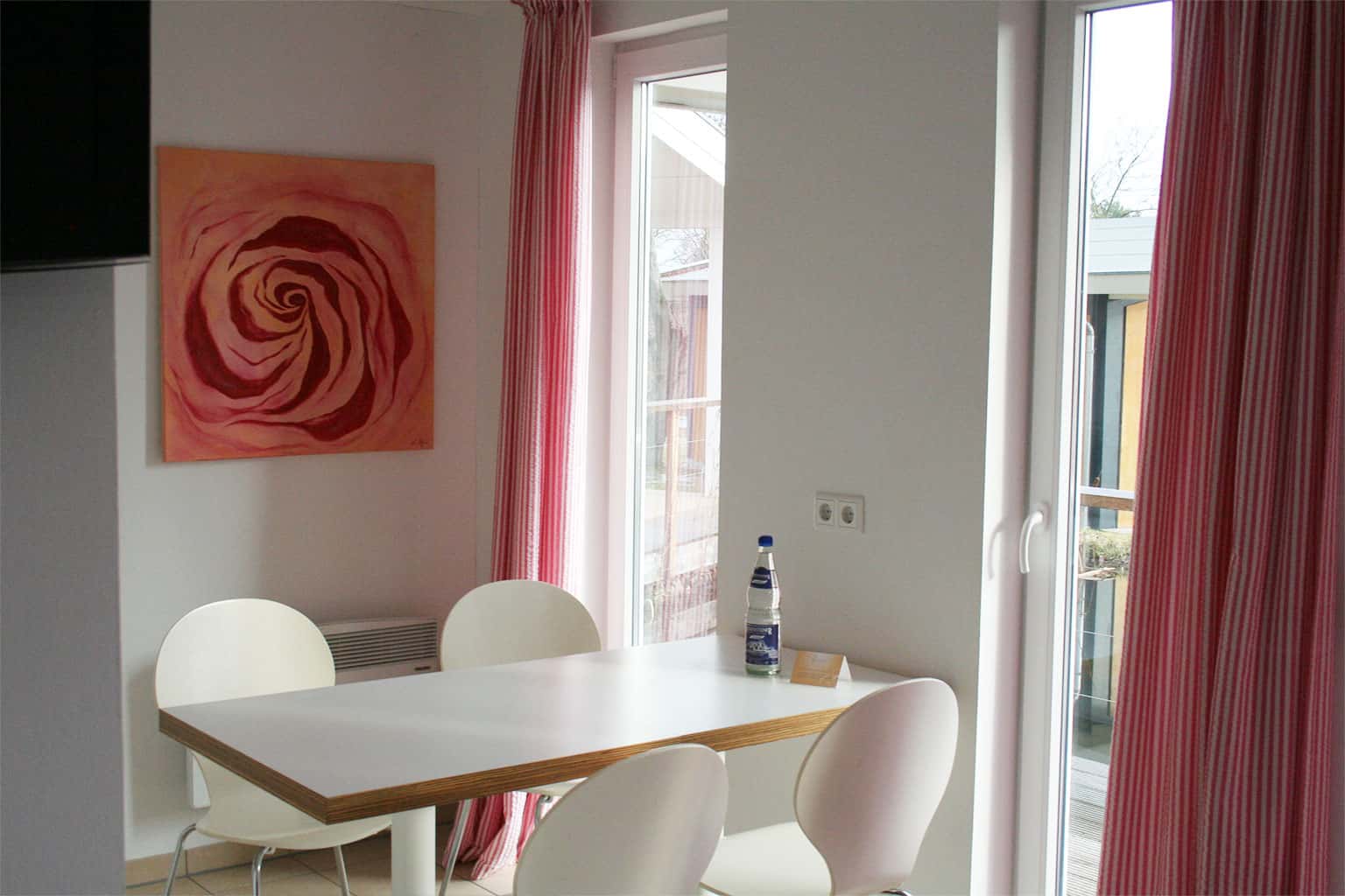 Modern bungalow – Dining area